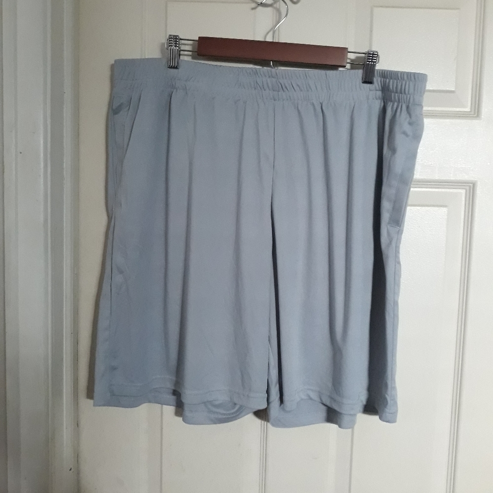 No brand gray shorts size 2XL A-4